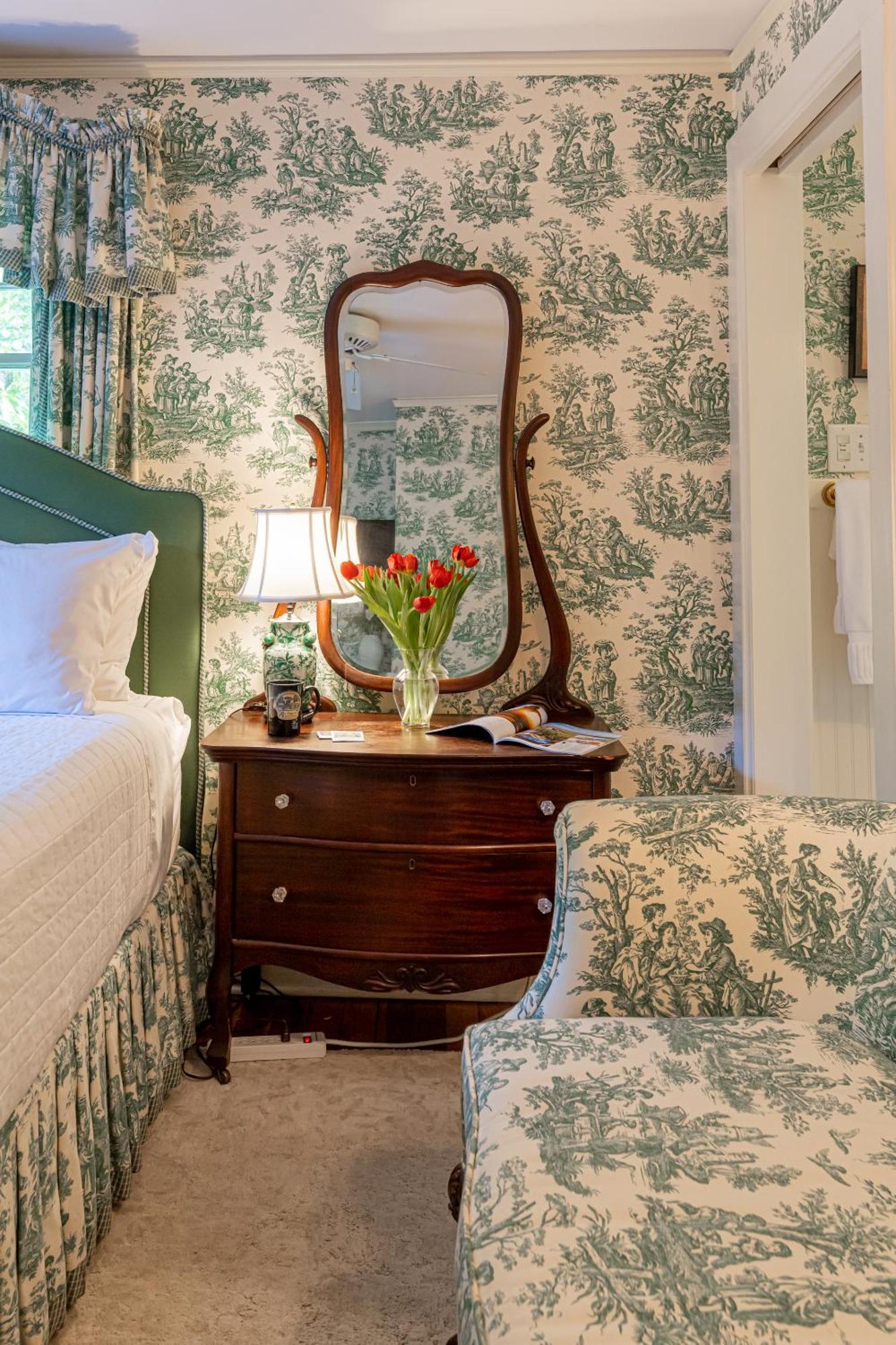 Pinecrest Bed & Breakfast Asheville Exteriör bild