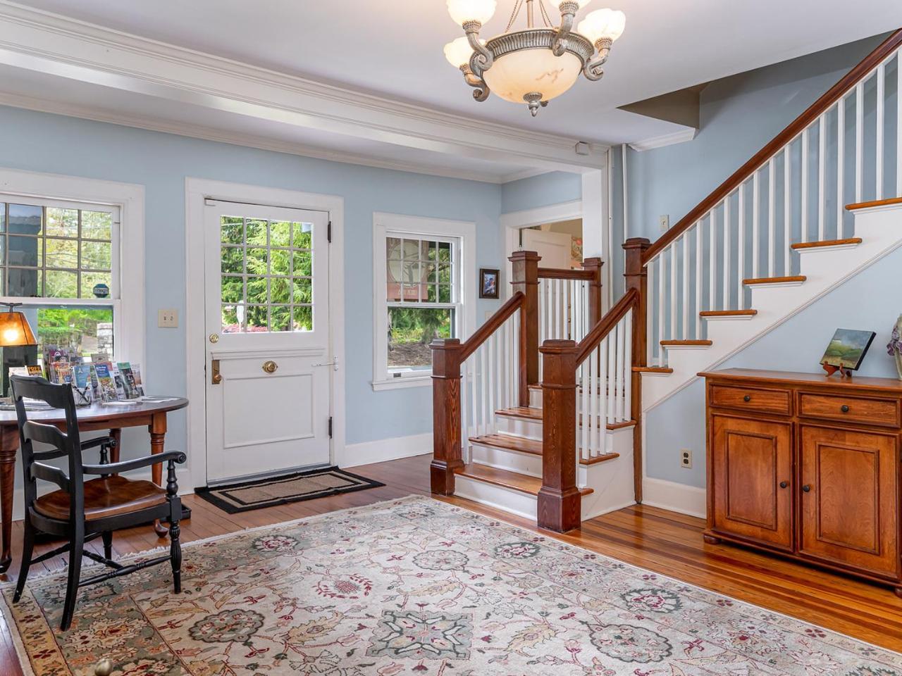 Pinecrest Bed & Breakfast Asheville Exteriör bild
