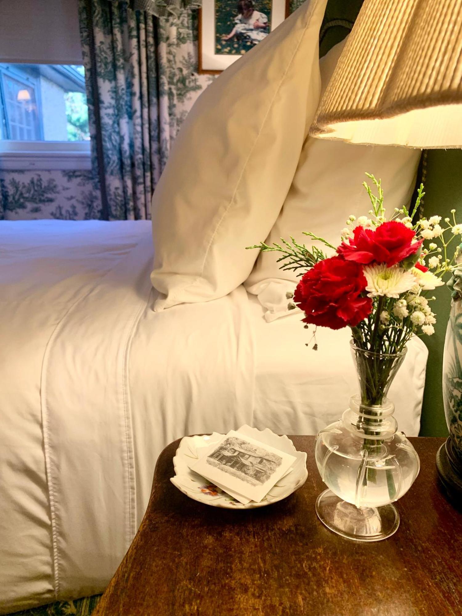 Pinecrest Bed & Breakfast Asheville Exteriör bild